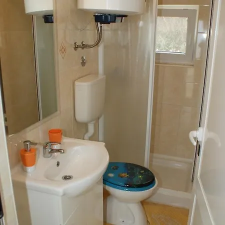 Hatic Apartment *